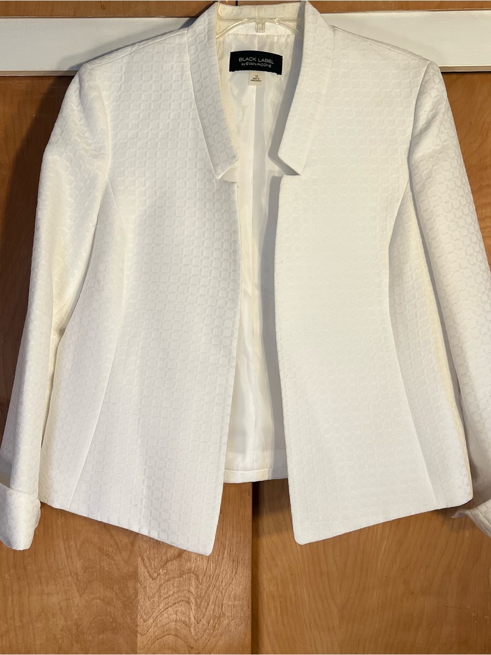 Evan Picone White Textured Open-Front Blazer